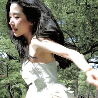 左撇子女人